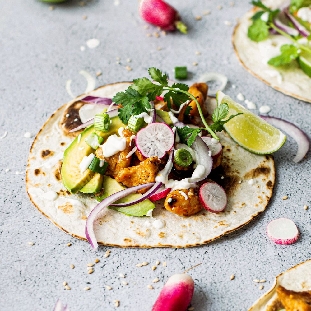 Fresh homemade chicken tacos recipe | Premium Photo - rawpixel