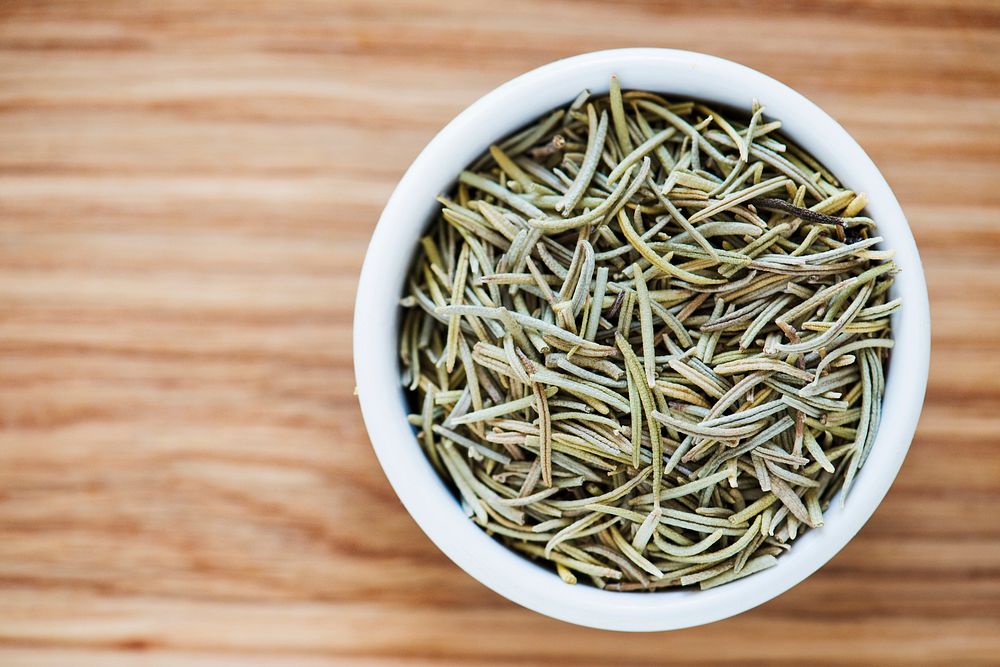 Closeup Of Dried Rosemary Free Photo Rawpixel   CHJpdmF0ZS9sci9pbWFnZXMvd2Vic2l0ZS8yMDIyLTA2L3BmLWFrZTMwMjQtbnVtLmpwZw 