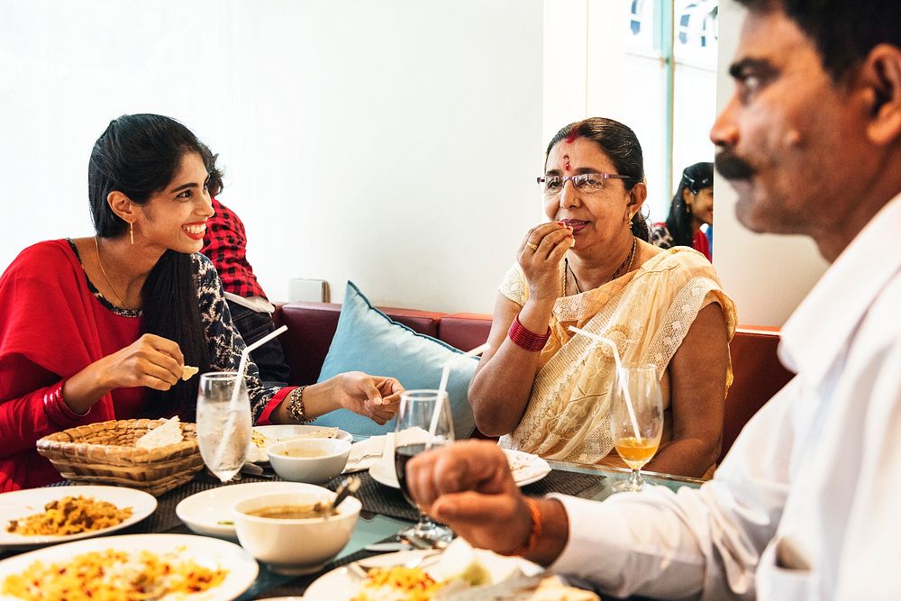 Happy Indian family having Indian | Premium Photo - rawpixel