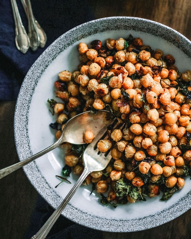 Preparing lentils for dinner | Free Photo - rawpixel