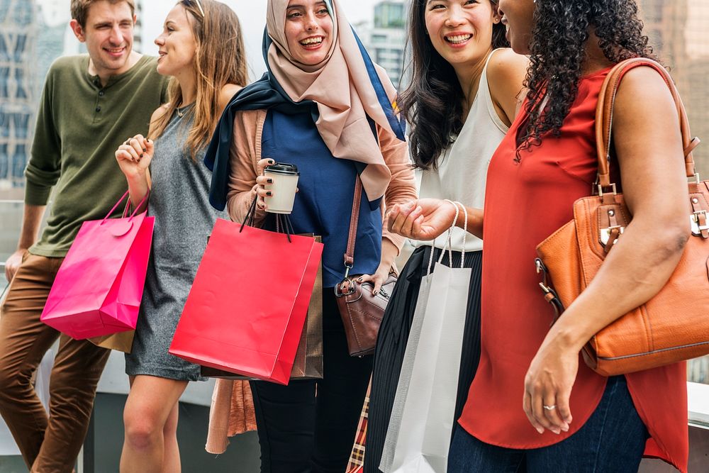 Group of friends shopping in a mall Premium Photo rawpixel