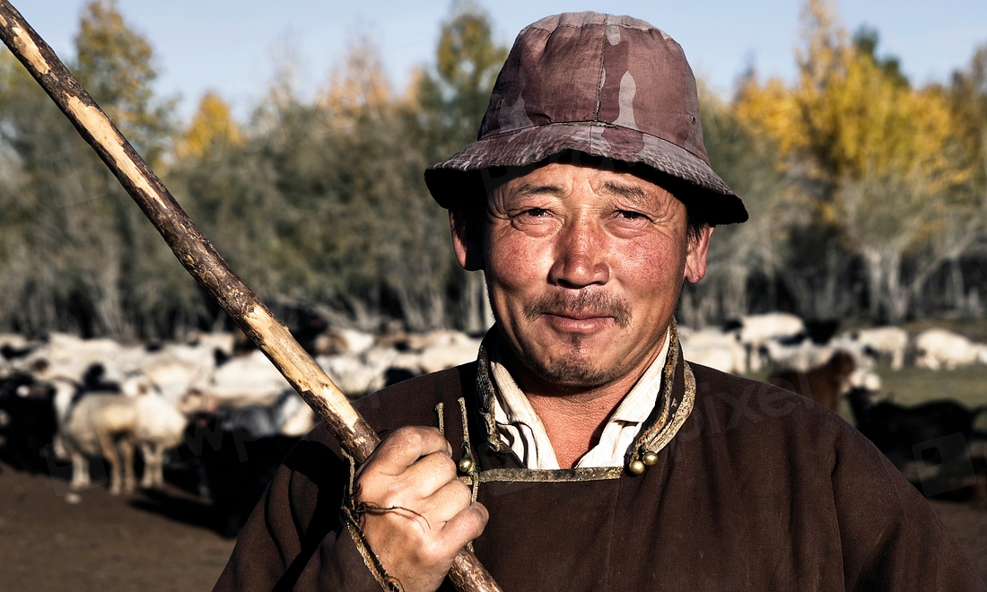 Portrait of a Mongolian farmer | Premium Photo - rawpixel