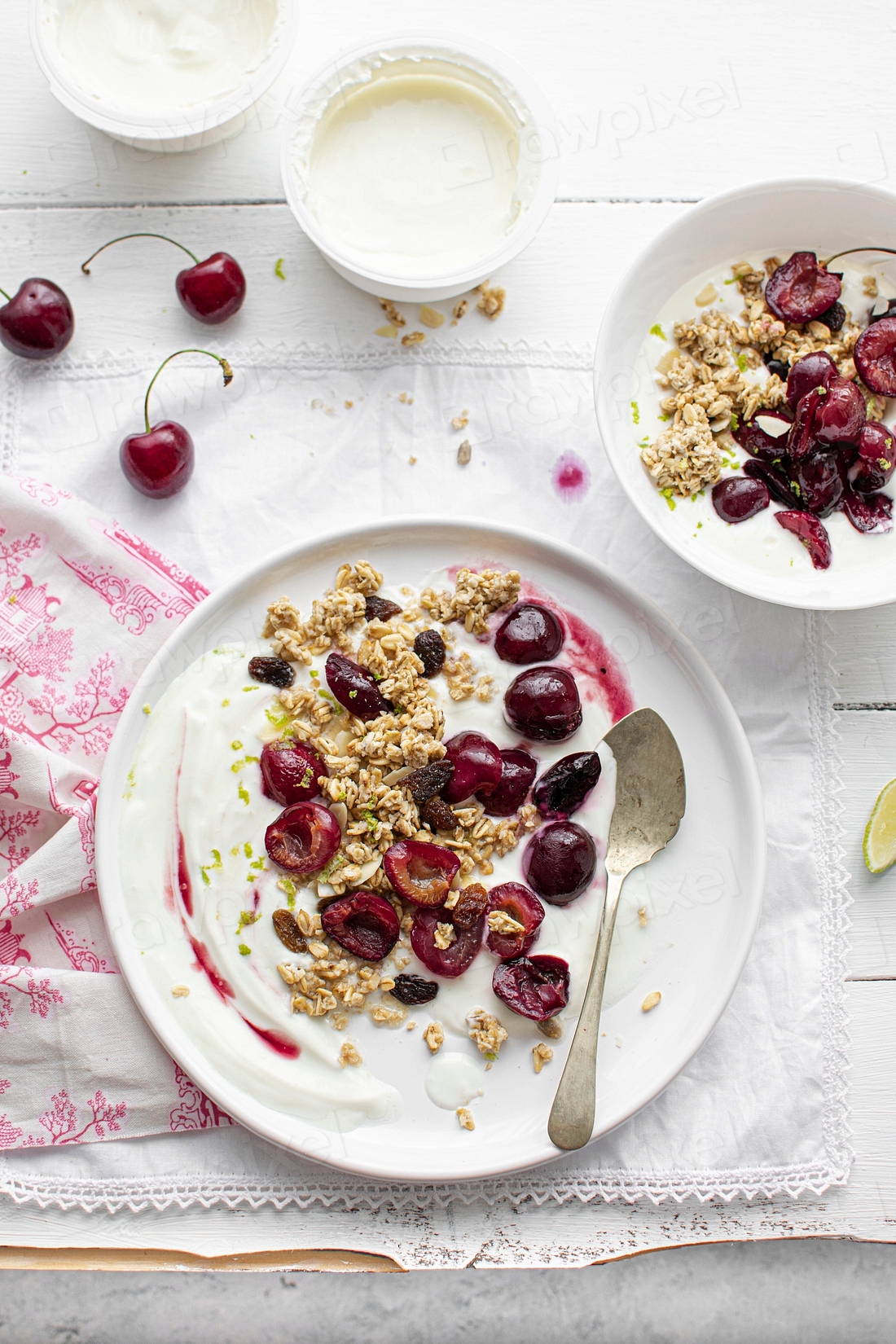 Roasted cherry greek yogurt breakfast | Premium Photo - rawpixel
