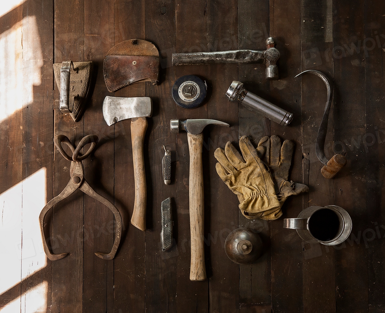 Image of manual tools