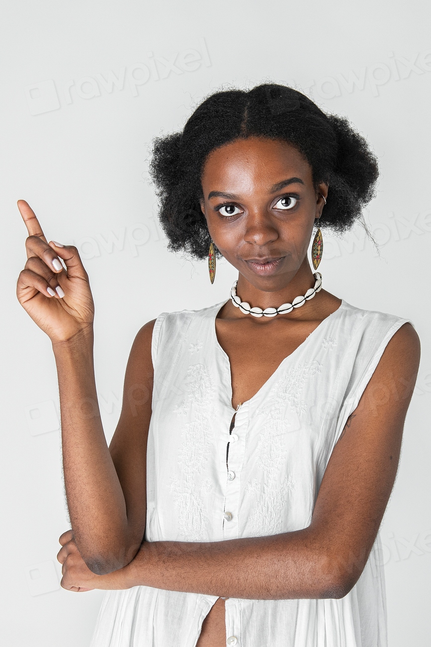Confident African America woman pointing | Premium Photo - rawpixel