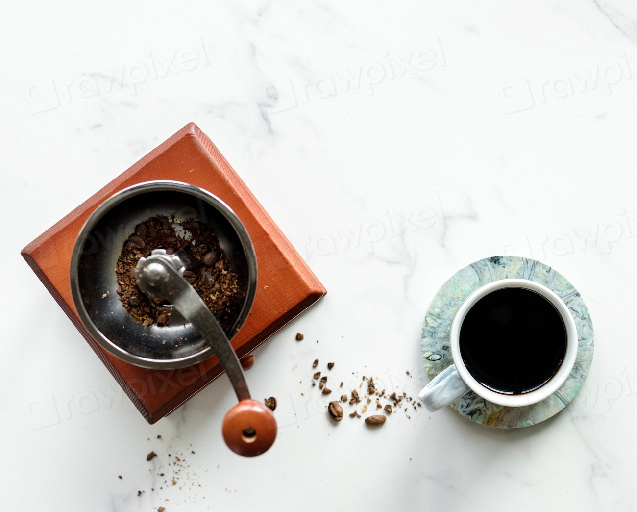 Aerial view people making drip | Free Photo - rawpixel