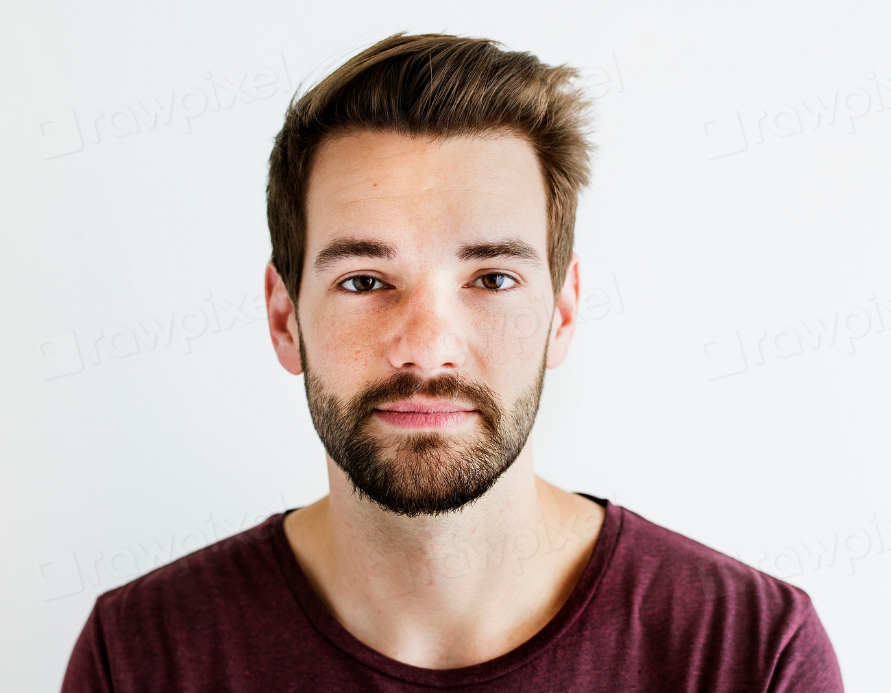 Portrait of white man isolated Premium Photo rawpixel