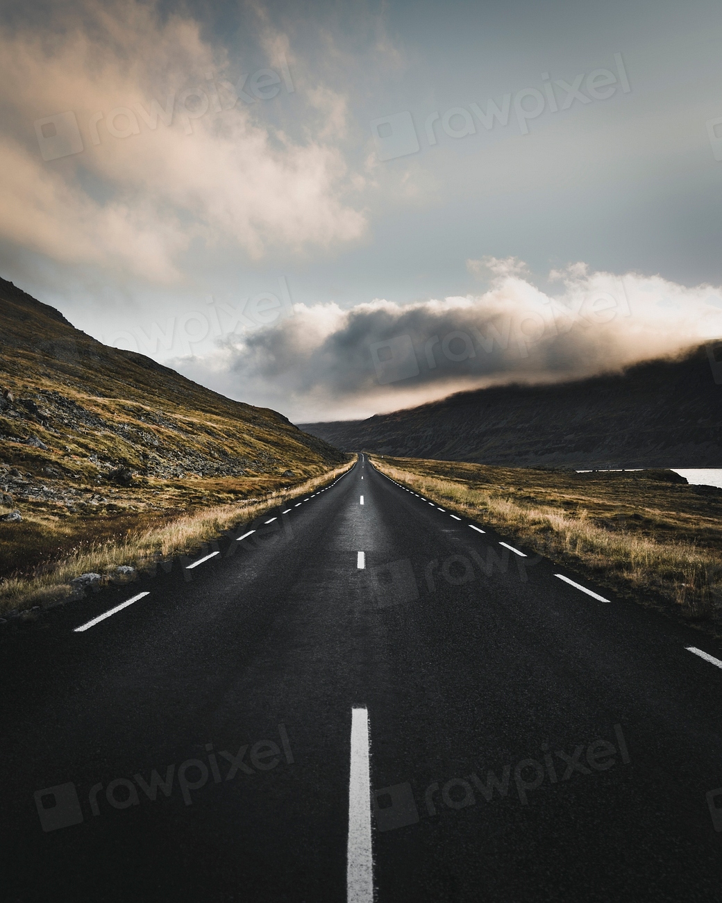 Quiet road Westfjords Iceland | Free Photo - rawpixel