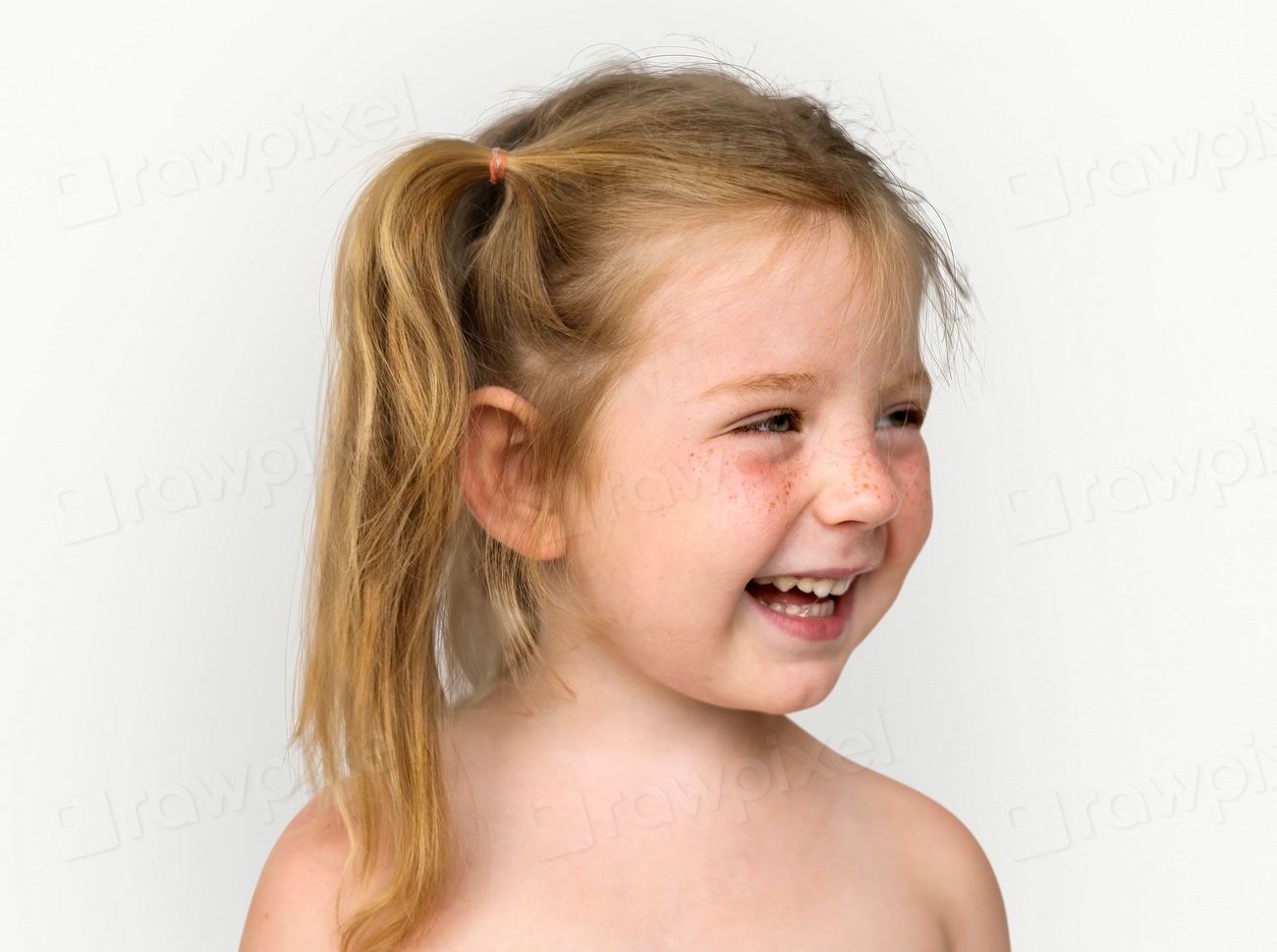 caucasian-little-girl-bare-chested-free-photo-rawpixel