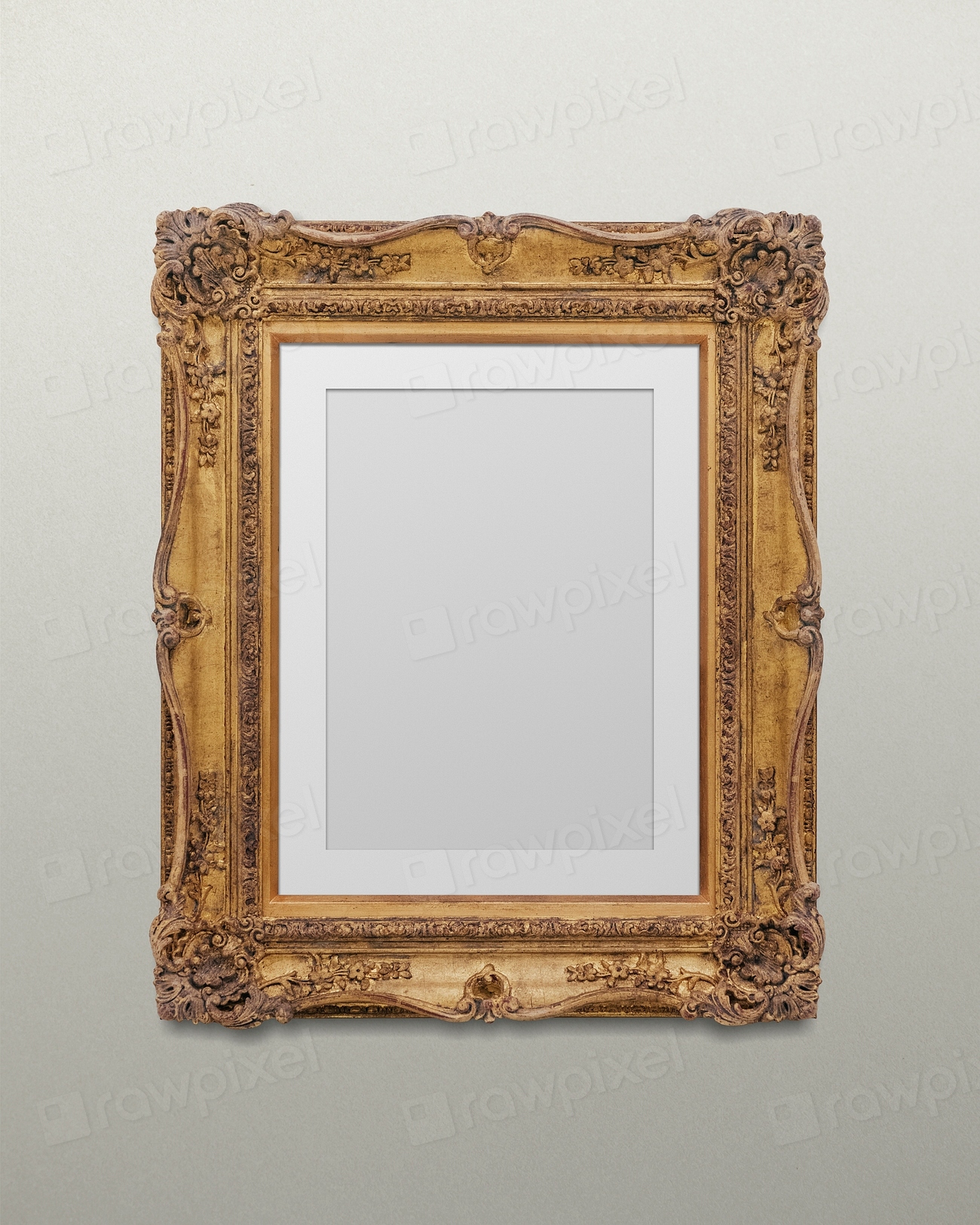 Vintage rectangle gold picture frame | Premium PSD Mockup - rawpixel