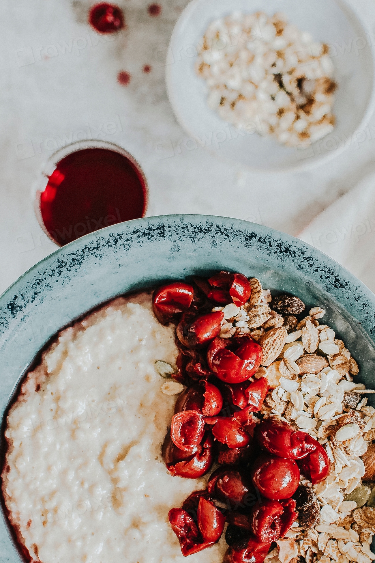 Cherry porridge in a bowl | Premium Photo - rawpixel