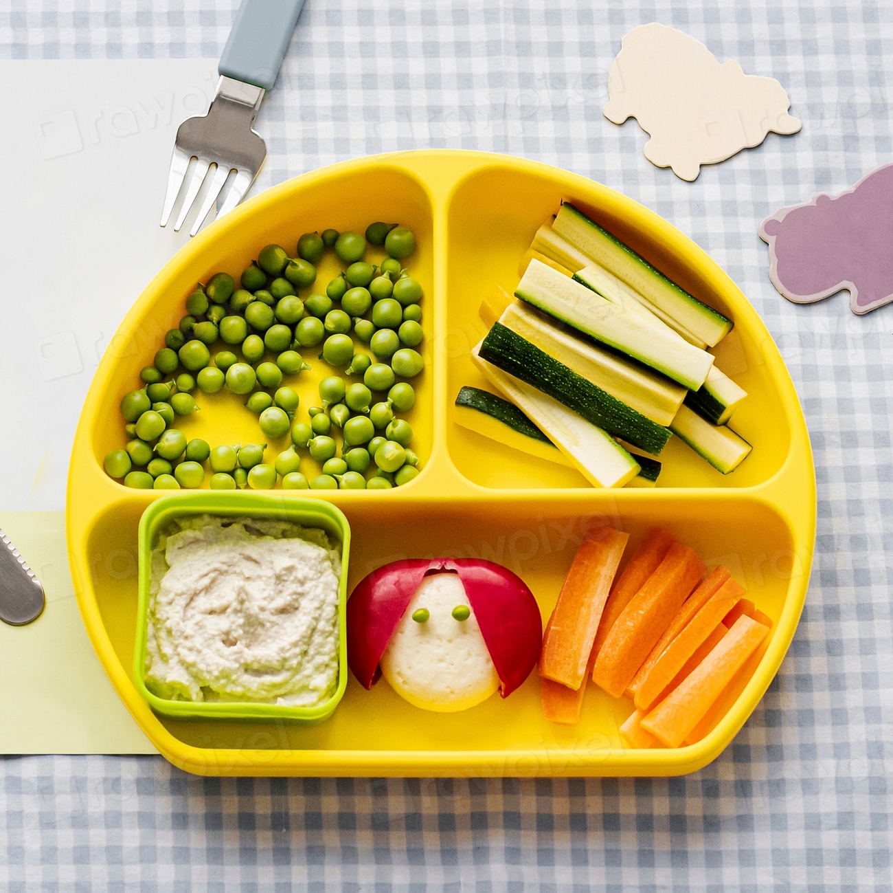 Kids healthy finger foods yellow | Free Photo - rawpixel