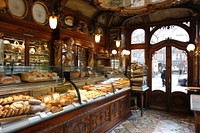 Traditional Parisian bakery bread transportation accessories.