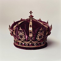 Elegant royal crown with jewels