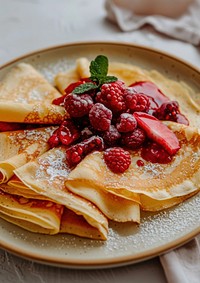 Delicious crepes with fresh berries