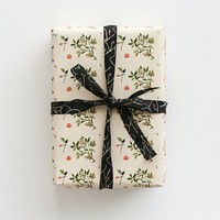 Elegant floral gift wrapping paper