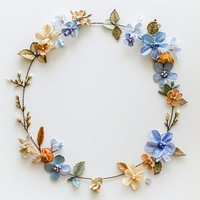 Delicate floral wreath design