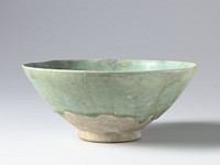 Bowl with a turquoise glaze (c. 1175 - c. 1224) by anonymous
