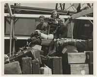 Emigratie (1946 - 1949) by Keystone Press Agency