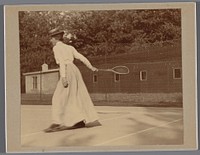 Portret van Cornelia Hendrika Jonker op de tennisbaan (1880 - 1940) by Cornelia Hendrika Jonker