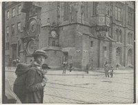 Staromestské námestí, Praag, gezien naar het Oude Stadhuis (c. 1900) by anonymous