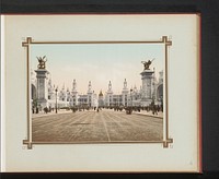 Gezicht op Avenue Nicolas II tijdens de Wereldtentoonstelling van 1900 te Parijs (c. 1900) by anonymous