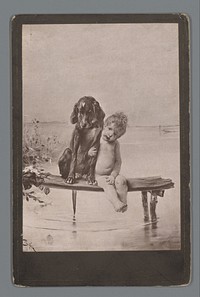 Reproductie van schilderij 'Idylle' door Piglhein, peuter en hond op steiger, van voren gezien (1883) by Römmler and Jonas, Römmler and Jonas, Bruno Piglhein and F A Ackermann