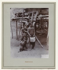 Battakvrouwen op Sumatra (1890 - 1900) by Stafhell and Kleingrothe, Herman Stafhell and Carl J Kleingrothe