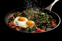 Eggs spinach food pan.