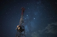 Radio antenn night outdoors antenna.