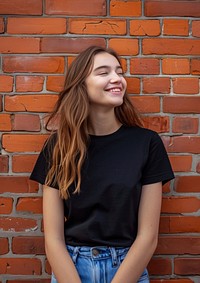 T-shirt portrait brick smile.