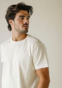 Creamtshirt  portrait t-shirt fashion.