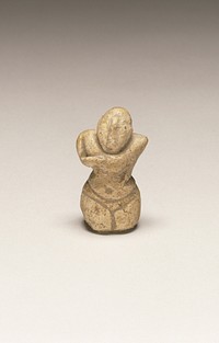 Fragmentary Neolithic standing female figurine