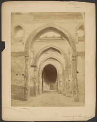 Mosquee Touloun (les arcades) by G Lekegian