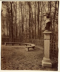 Versailles, Bosquet de l'arc de triomphe (Sculpture, the Park at Versailles) by Eugène Atget