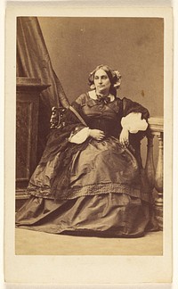 Unidentified woman, seated by Disdéri and Cie