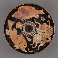 Paestan Red-Figure Fish Plate by Binningen Painter