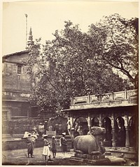 Sacred Well [Benares] by Felice Beato and Henry Hering