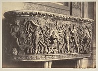 Sarcophage avec des têtes de lions. Vatican by James Anderson