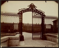 Grille, Invalides / (Grillwork, Hôtel des Invalides, Paris) / (Grilles de l'hôtel des Invalides) by Eugène Atget