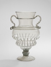Double-Handled Filigrana Vase