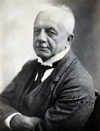 Albrecht Eduard Bernhard Nocht. Photograph.