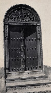 Kenya: a carved door in Mombasa. Photograph by A.B. Macallum, 1905.