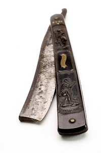 Lord Nelson's razor, made of horn and steel.