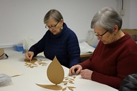 Paper craft workshop adult women.