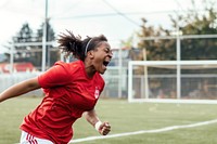 Football shouting player determination.