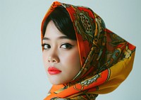 Common Malay woman portrait scarf adult.