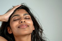 Indian woman relaxing head skin person.
