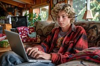 Young guy with labtop electronics computer hardware.