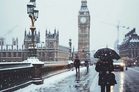 London weather architecture building vehicle.